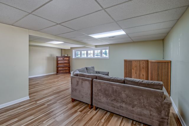 6651 N Oconto Avenue, Chicago, IL 60631