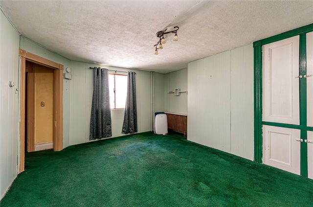 110 Barber Shop Alley, East Huntingdon, PA 15679