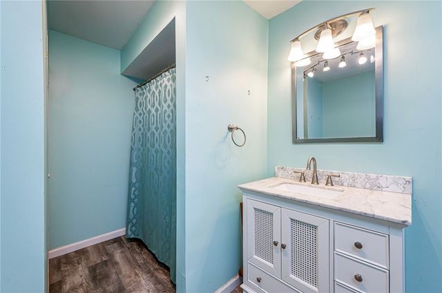 110 Barber Shop Alley, East Huntingdon, PA 15679