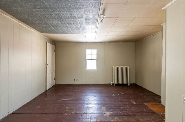 110 Barber Shop Alley, East Huntingdon, PA 15679