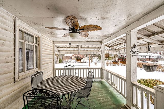 110 Barber Shop Alley, East Huntingdon, PA 15679