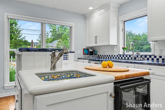 2627 Hall Street, Grand Rapids, MI 49506