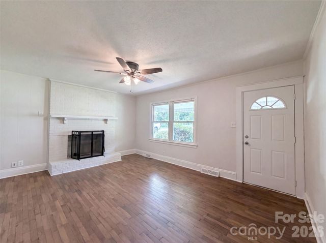 206 Lilly Street, Cherryville, NC 28021
