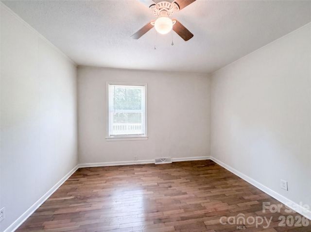 206 Lilly Street, Cherryville, NC 28021