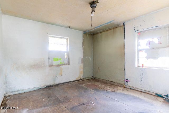 4024 CHURCH Avenue, El Paso, TX 79930