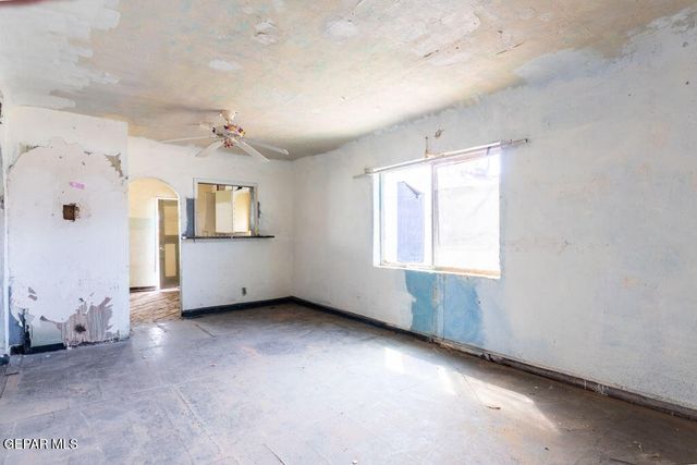 4024 CHURCH Avenue, El Paso, TX 79930