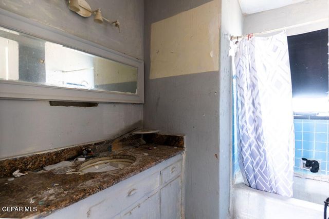 4024 CHURCH Avenue, El Paso, TX 79930