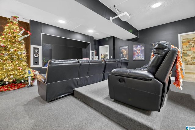 227 HOLLI LANE, Anniston, AL 36201