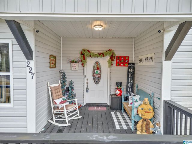 227 HOLLI LANE, Anniston, AL 36201