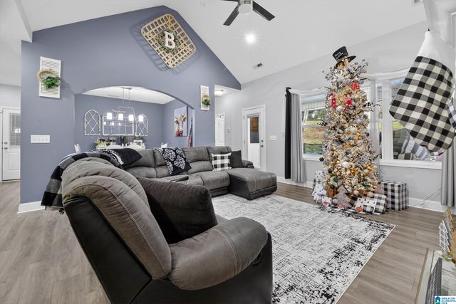 227 HOLLI LANE, Anniston, AL 36201