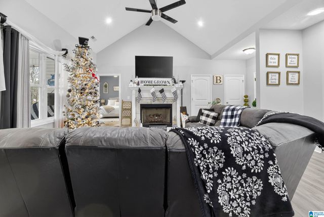 227 HOLLI LANE, Anniston, AL 36201