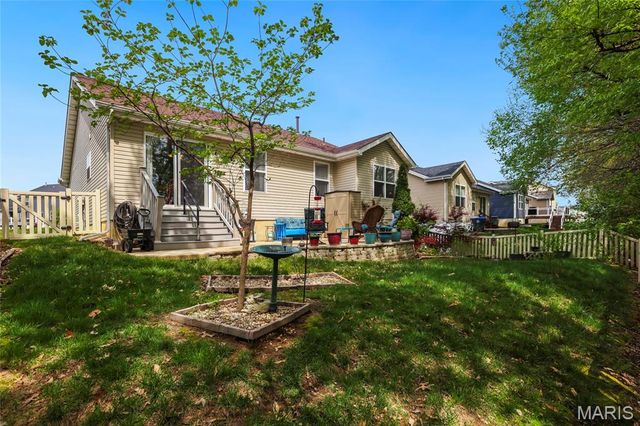 228 Wabash Woods Way, O'fallon, MO 63366