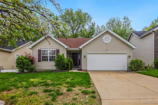 228 Wabash Woods Way, O'fallon, MO 63366