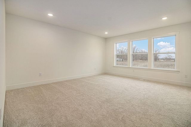 7946 Snow View Drive Se, Caledonia Twp, MI 49302