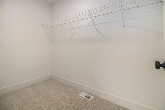 7946 Snow View Drive Se, Caledonia Twp, MI 49302