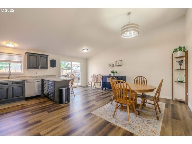 1600 Nw 3RD St, Battle Ground, WA 98604