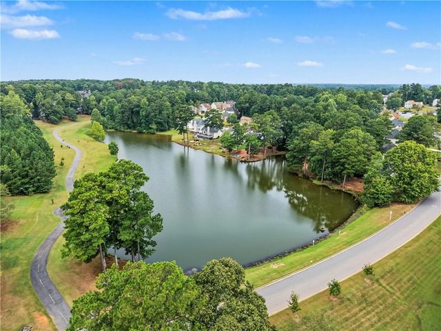 69 Championship Court, Fayetteville, GA 30215