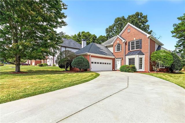 69 Championship Court, Fayetteville, GA 30215