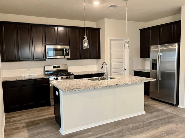40621 Guillemont Lane, Magnolia, TX 77354