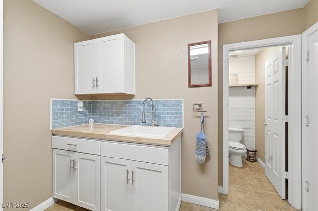 5351 Fieldstone Drive, Pahrump, NV 89061