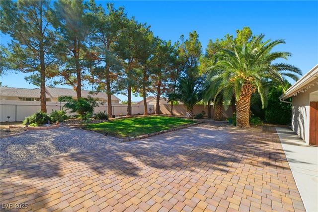 5351 Fieldstone Drive, Pahrump, NV 89061