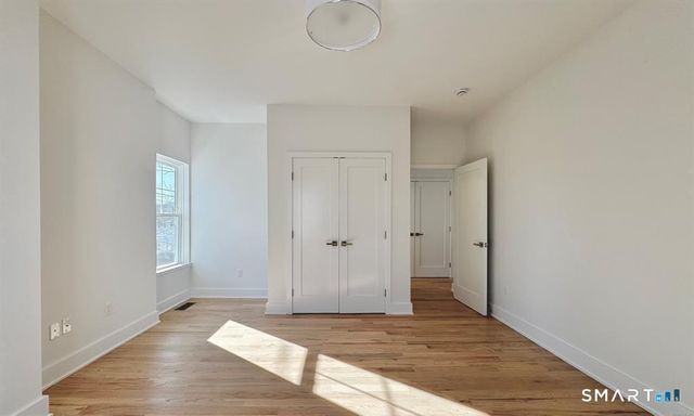 25A Village Road, Milford, CT 06460