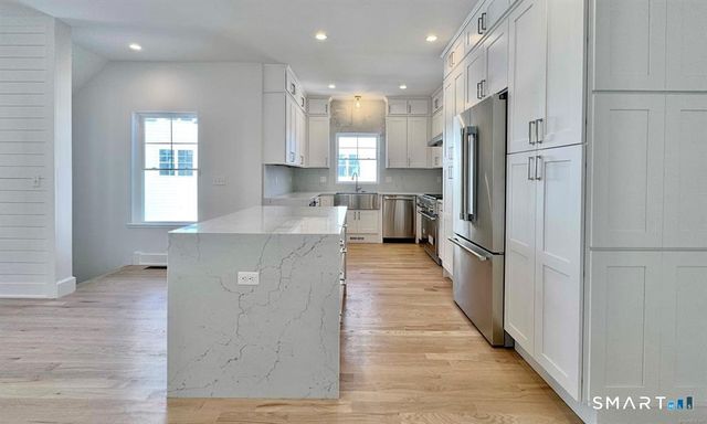 25A Village Road, Milford, CT 06460