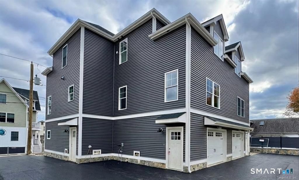 25A Village Road, Milford, CT 06460