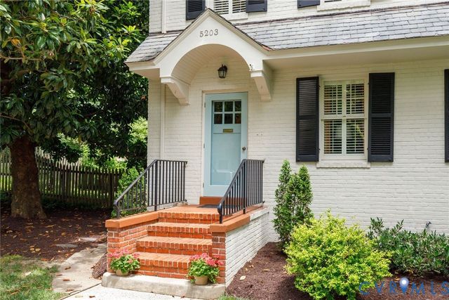5203 Caledonia Rd, Richmond, VA 23225