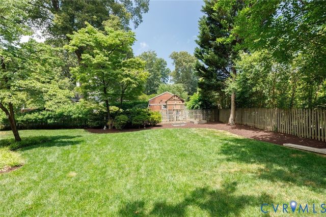 5203 Caledonia Rd, Richmond, VA 23225