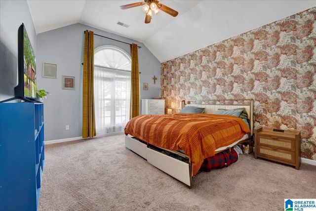 1228 VILLAGE TRAIL, Calera, AL 35040