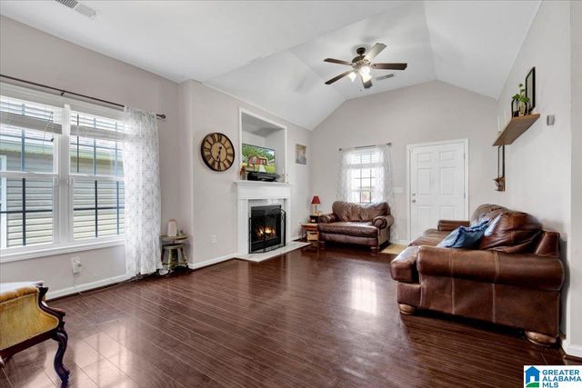 1228 VILLAGE TRAIL, Calera, AL 35040