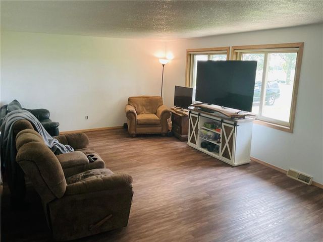 2330 County Road G, Emerald, WI 54013