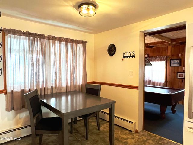 21 High Street, Stillwater, NY 12170