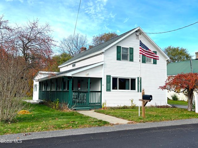 21 High Street, Stillwater, NY 12170