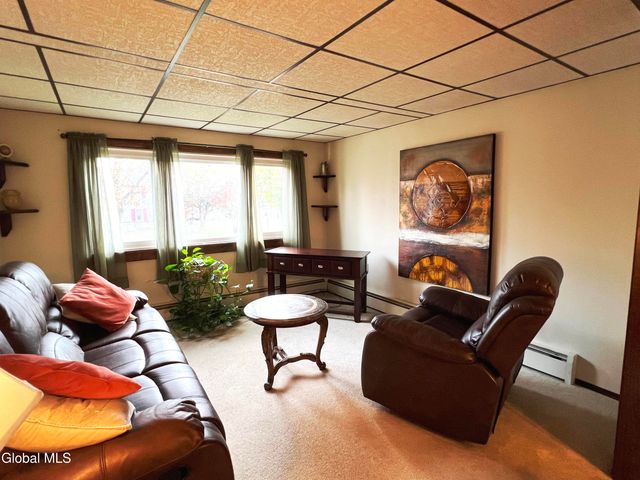 21 High Street, Stillwater, NY 12170