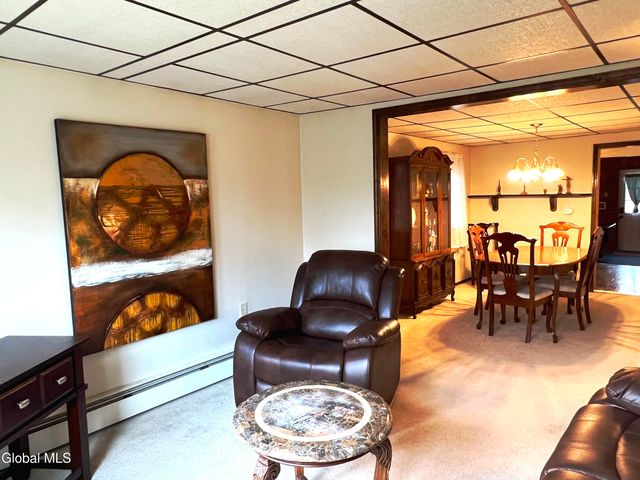 21 High Street, Stillwater, NY 12170