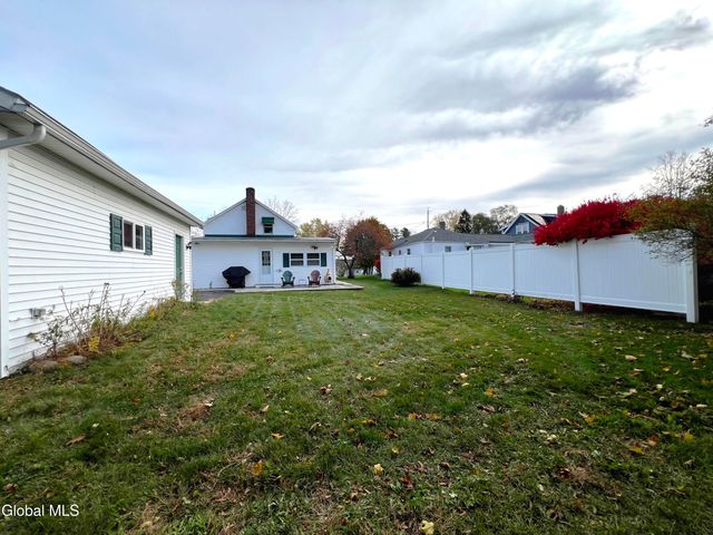 21 High Street, Stillwater, NY 12170