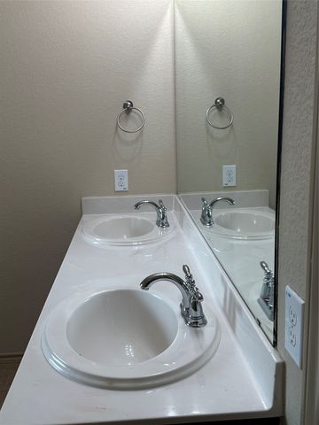 6824 Clarkridge Drive, Dallas, TX 75236