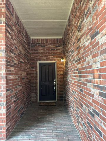 6824 Clarkridge Drive, Dallas, TX 75236