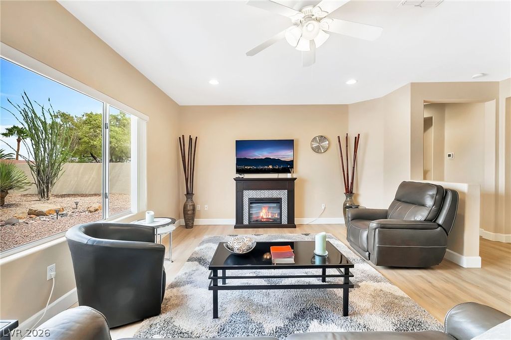 2570 Terrytown Avenue, Henderson, NV 89052 — photo 4