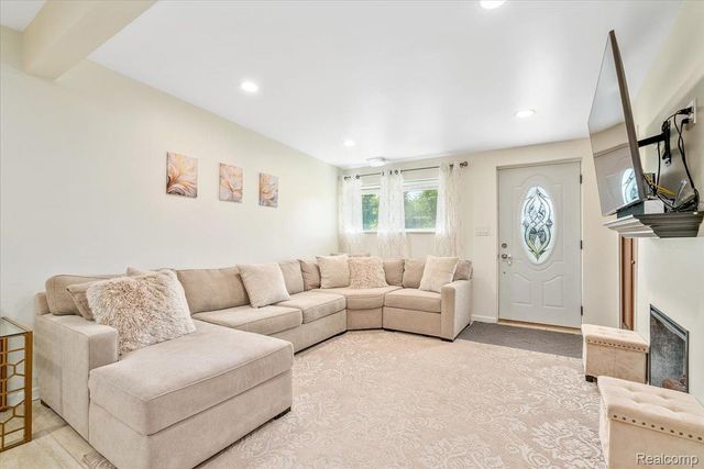 6151 Rawsonville Road, Van Buren Charter Township, MI 48111