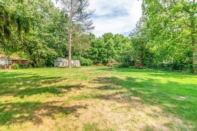 6151 Rawsonville Road, Van Buren Charter Township, MI 48111