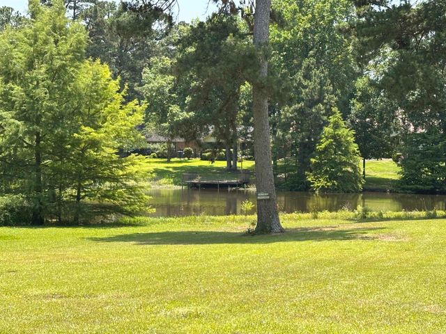 9 Chinquepin Drive, Magnolia, AR 71753