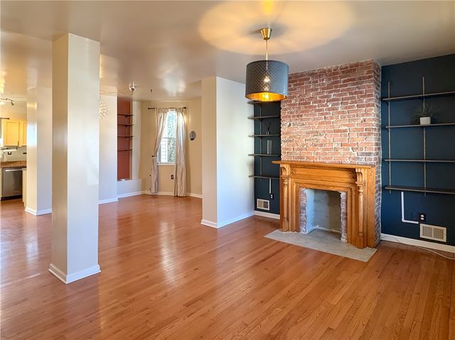 130 Prospect St, Avalon, PA 15202