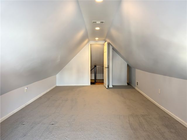 130 Prospect St, Avalon, PA 15202