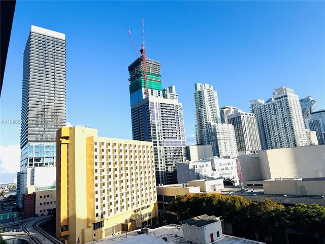 121 NE 5 St 901B, Miami, FL 33132