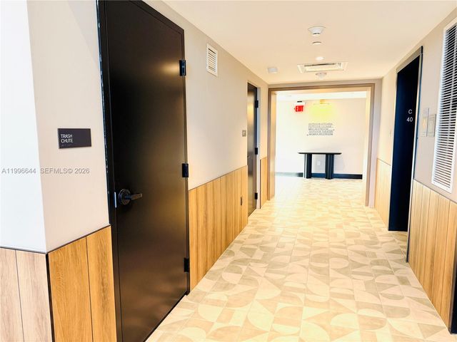 121 NE 5 St 901B, Miami, FL 33132