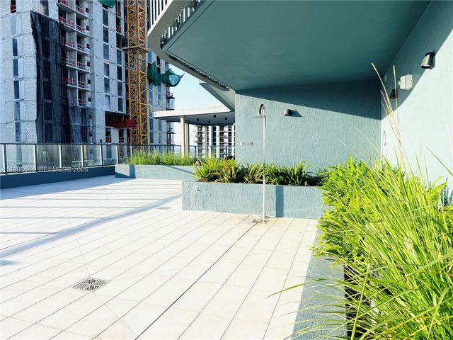 121 NE 5 St 901B, Miami, FL 33132