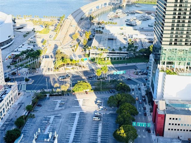 121 NE 5 St 901B, Miami, FL 33132